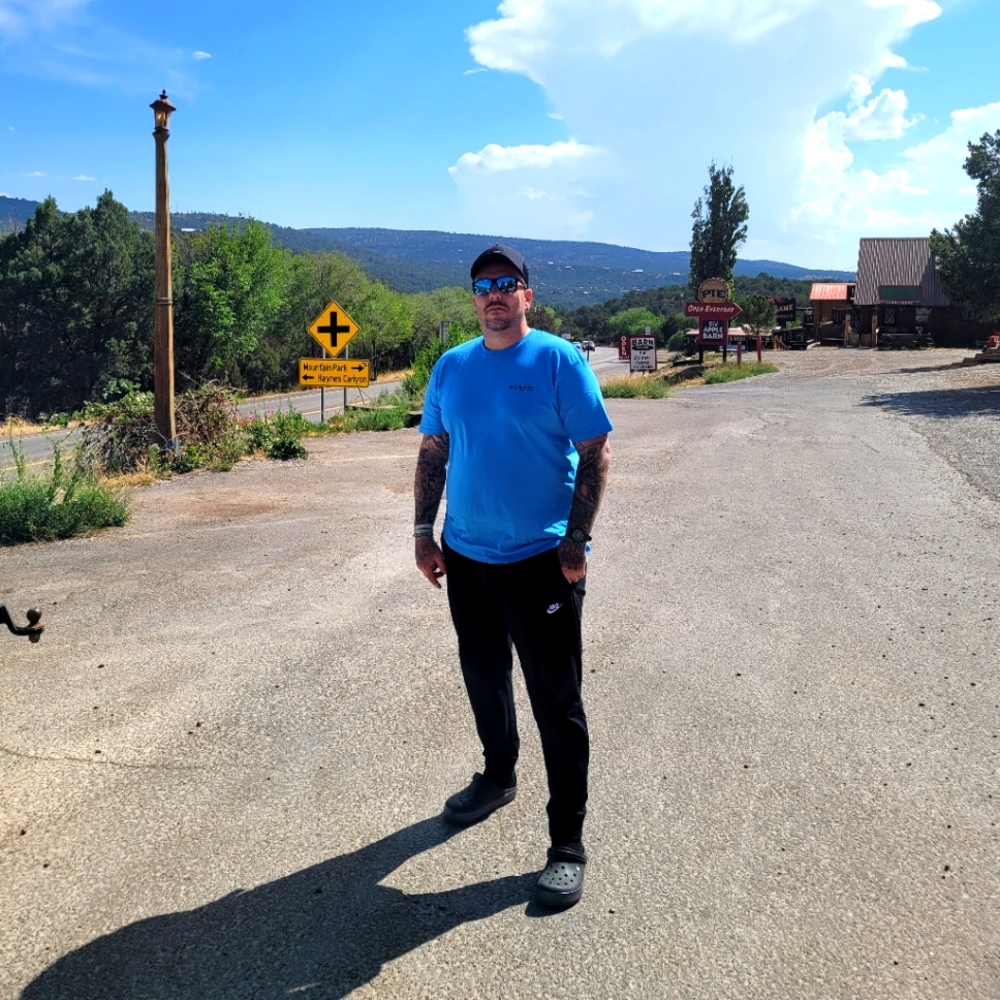 Meet your Posher, Jay